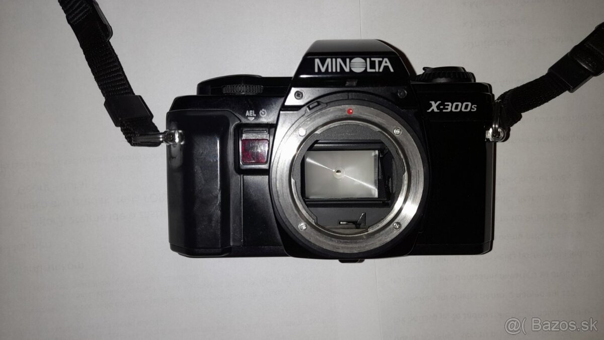fotoaparát na kinofilm  MINOLTA X-300s