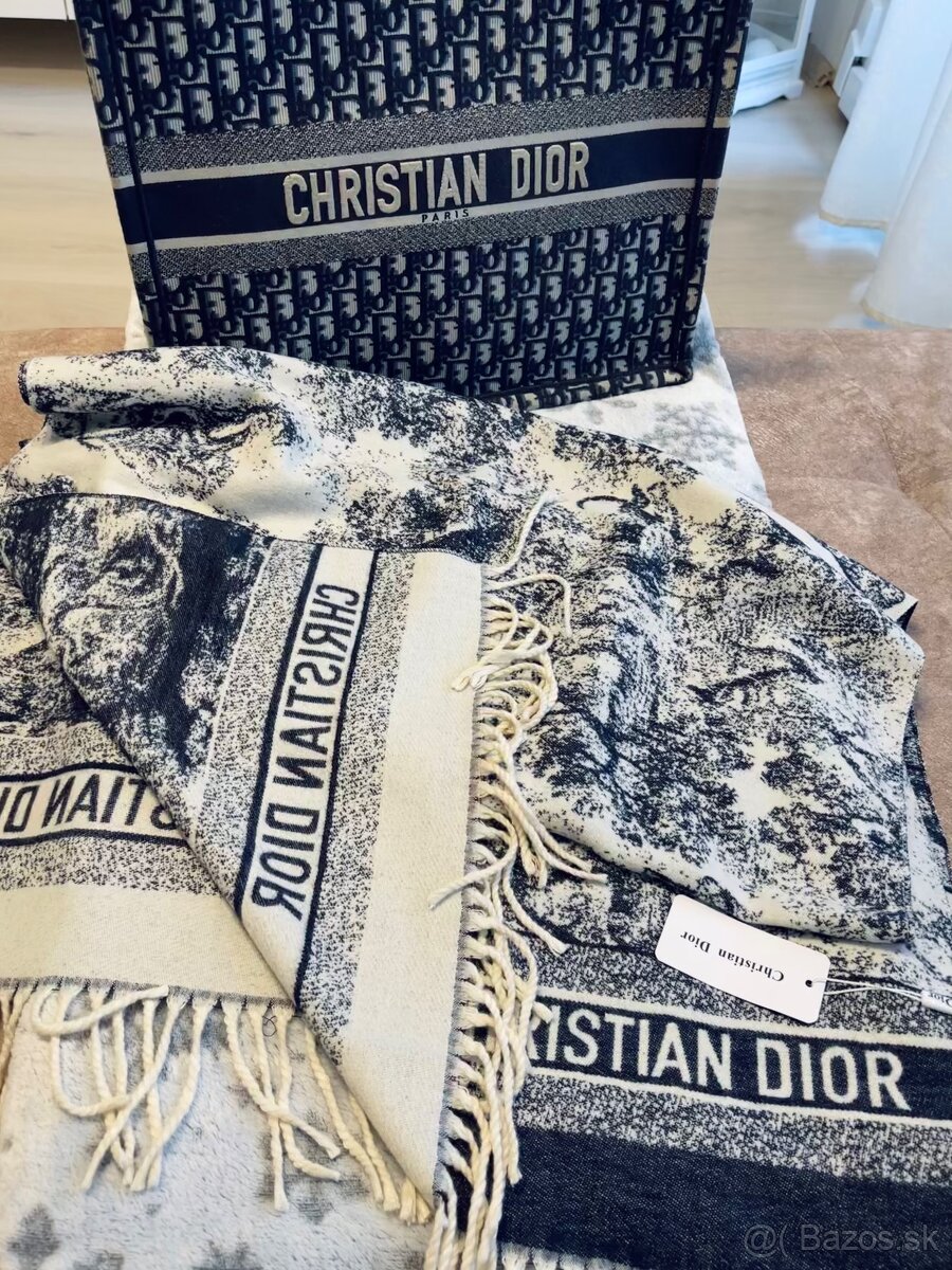 Christian Dior veľký šál