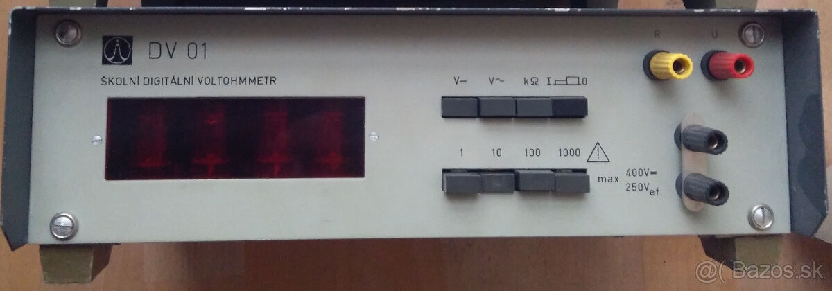 Digitrónový voltohmmeter Tesla DV01