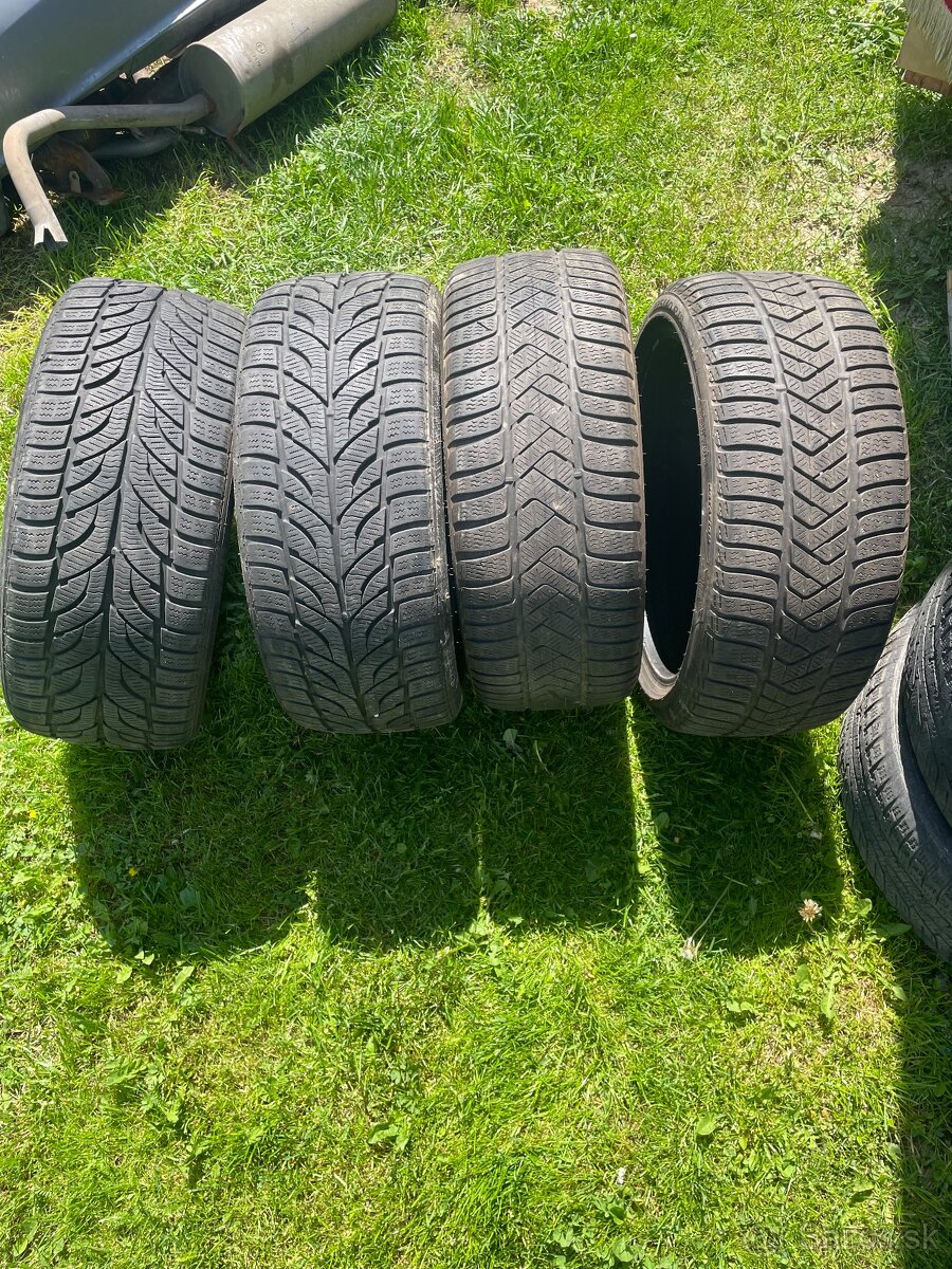 Predám pneu 225/40 R18 4ks
