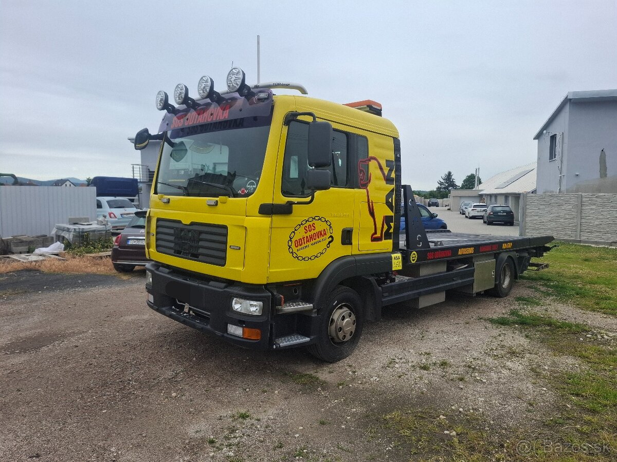 Man TGX odtahovka