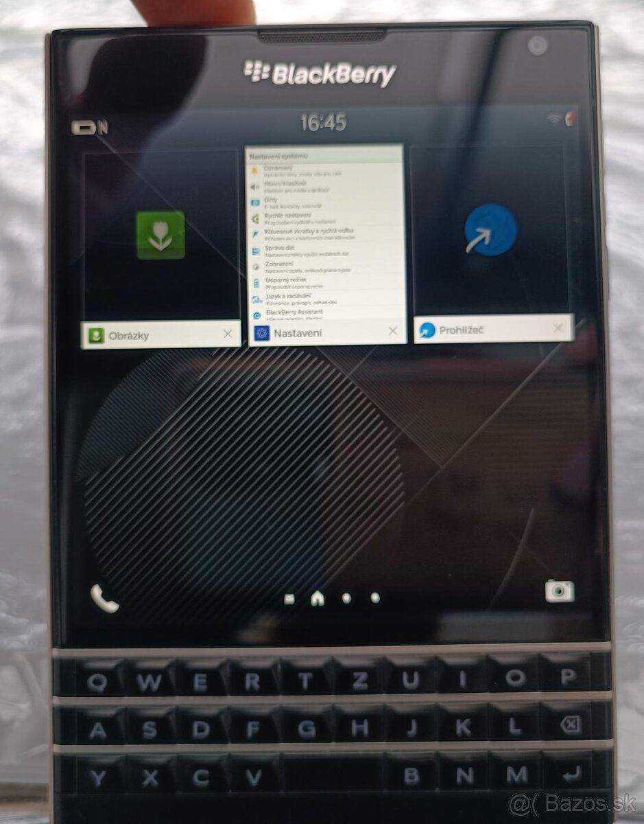 BlackBerry® Passport Black Edition (QWERTZ) Rarita