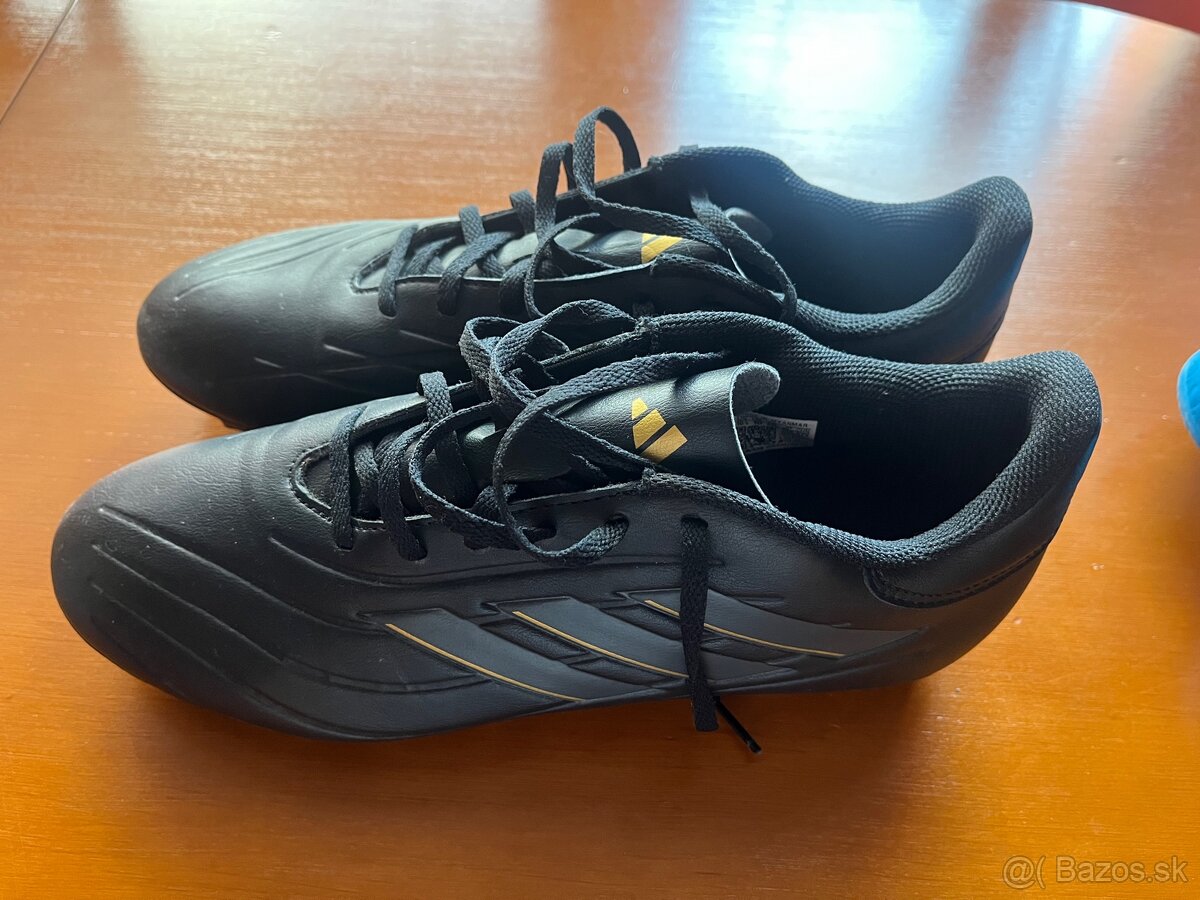 Kopačky Adidas 44 2/3