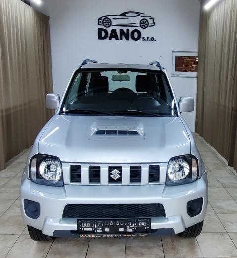 4x4 benzín Suzuki Jimny model 2014