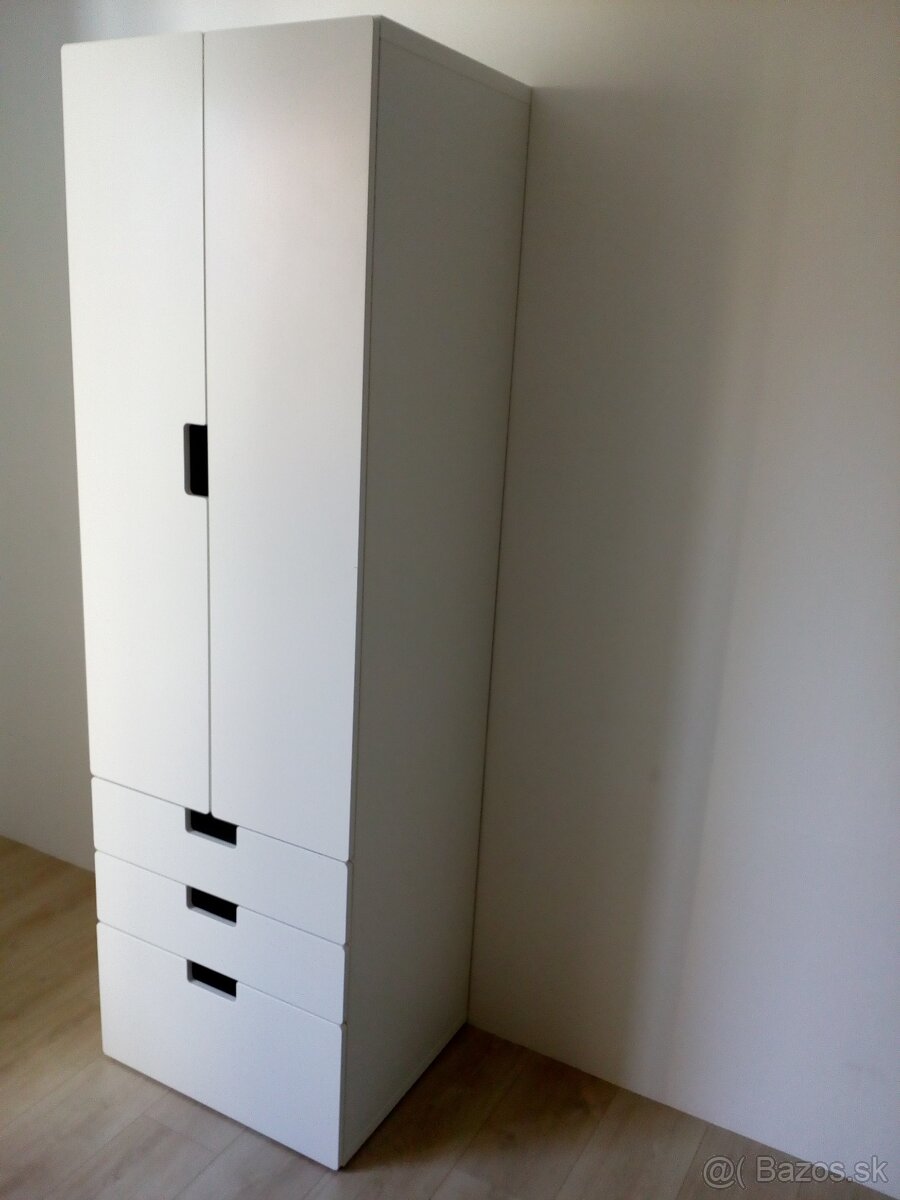 skriňa Ikea Stuva