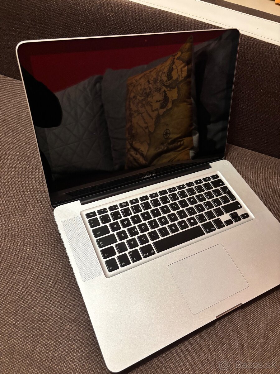 MacBook Pro 15" (2013) – funkčný