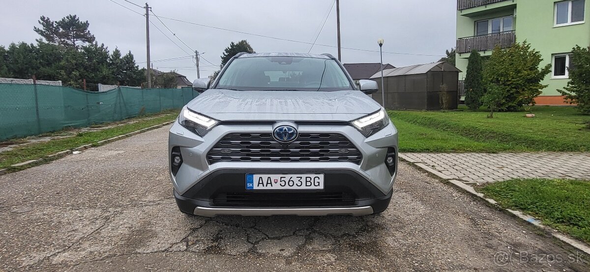 Toyota rav4 2.5 hybrid AWD 4x4 JBL
