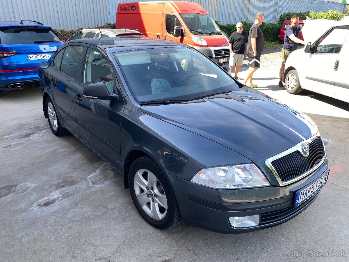 Skoda Octavia 1.6 benzín