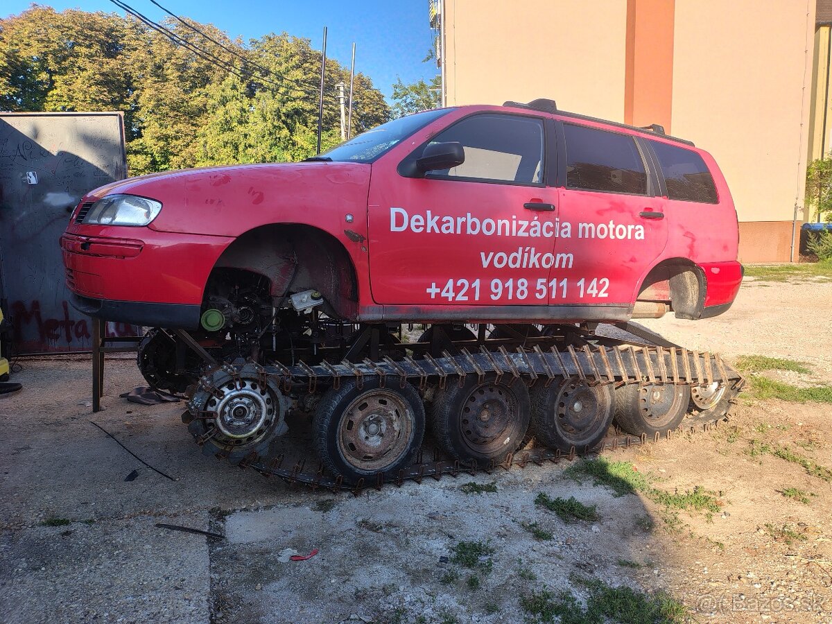 Nedokončený projekt pásové auto