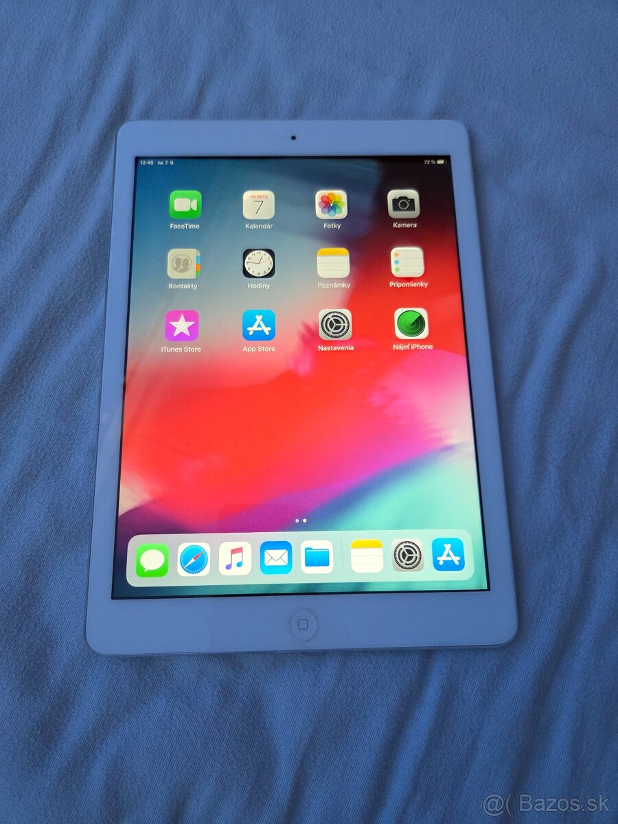 Ipad Air silver9.7 retina displej používaný plne funkčný ios