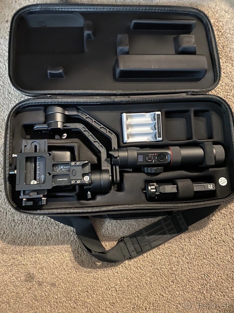 Zhiyun Crane 2 kamerový stabilizátor do 3,2 kg