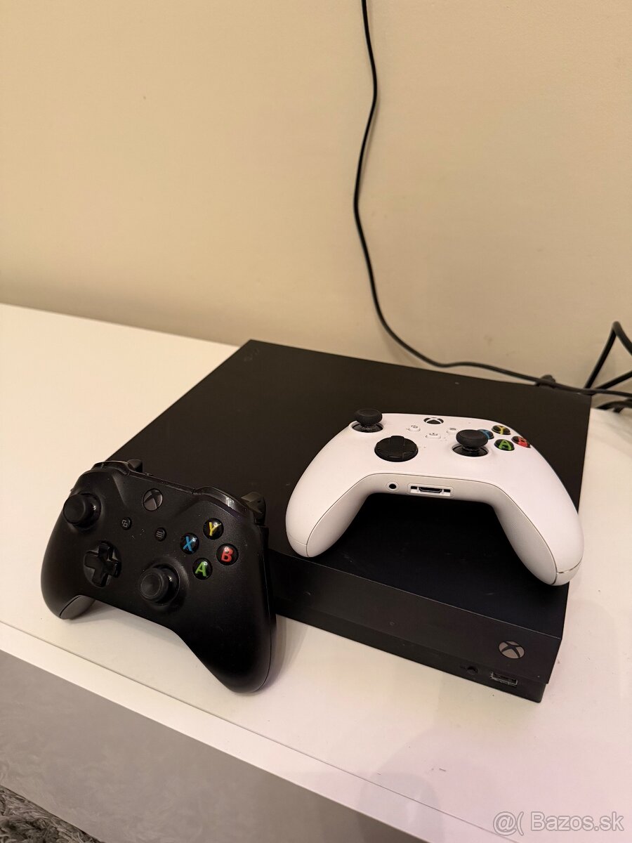 Xbox One X