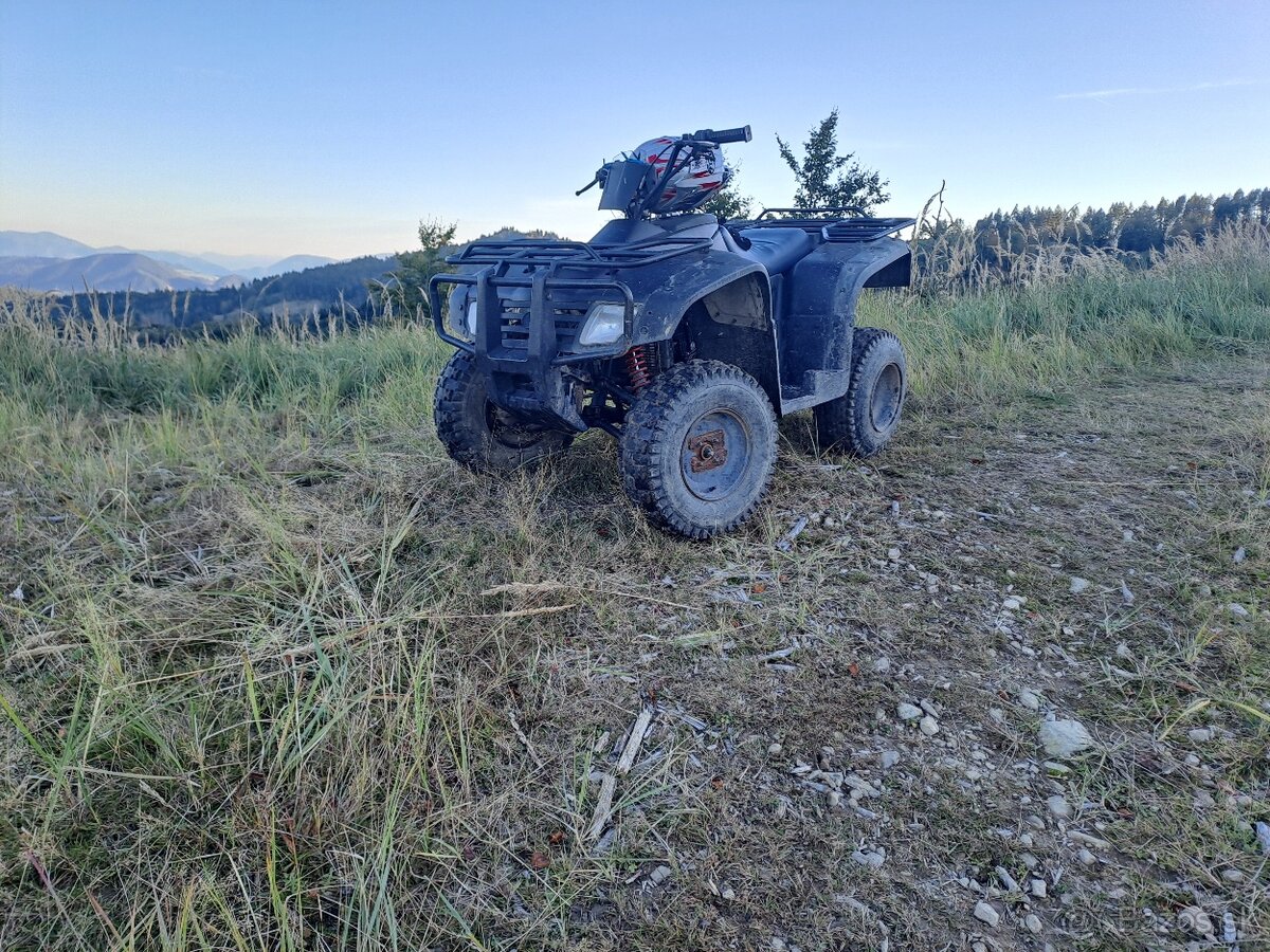 štvorkolka 250ccm