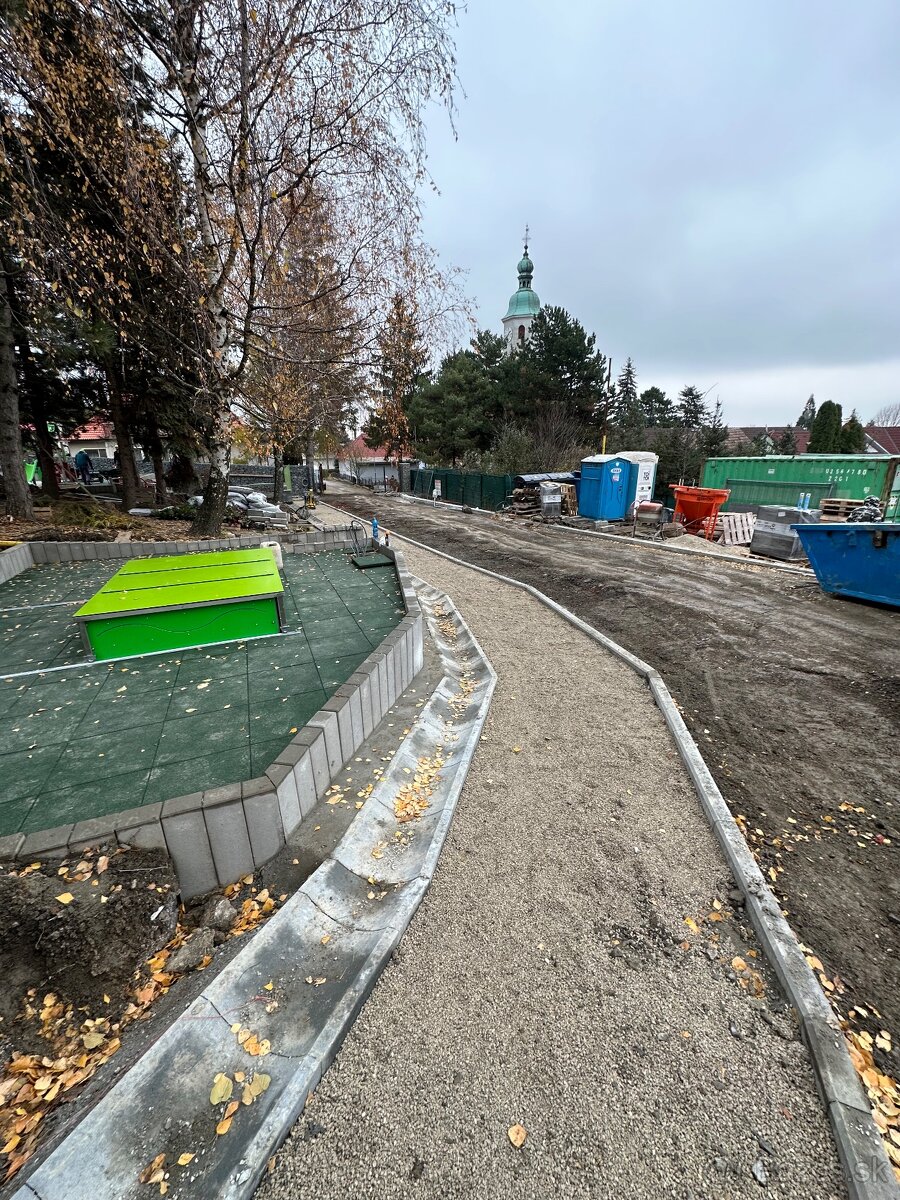 Ponúkame pokládku zámkovej dlažby na klúč