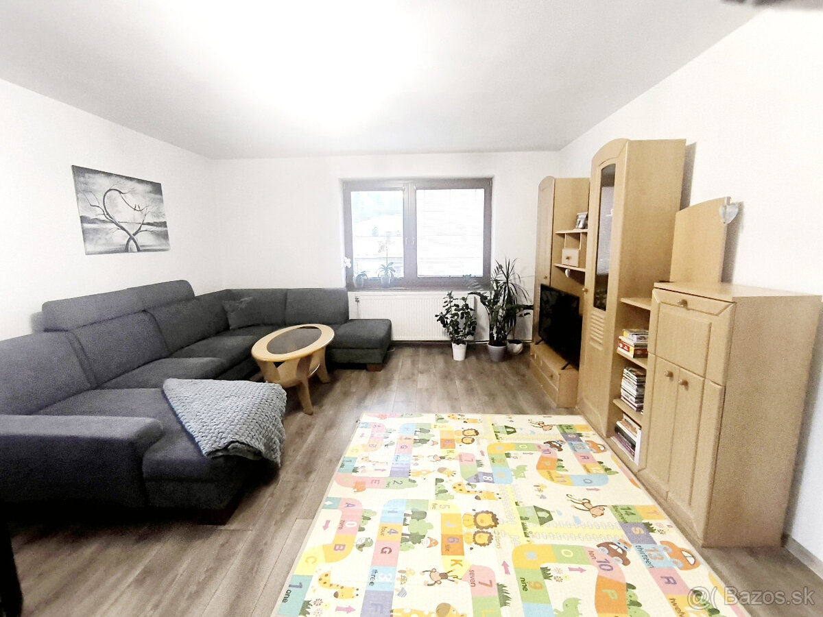 REZERVOVANÉ KRÁSNY VEĽKÝ / 90M2/ PRESVETLENÝ ZREKONŠTRUOVA
