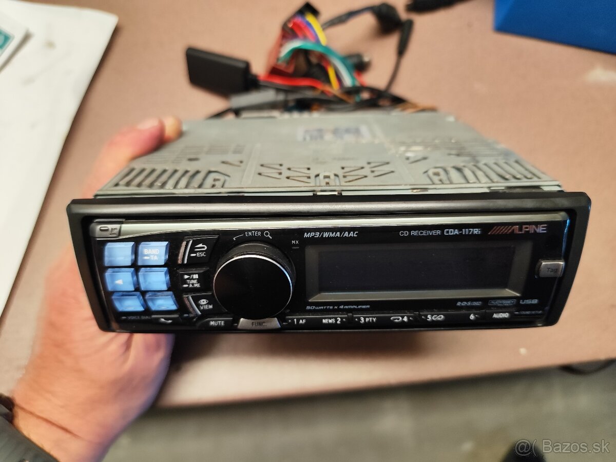 Alpine CDA 117 Ri + bluetooth