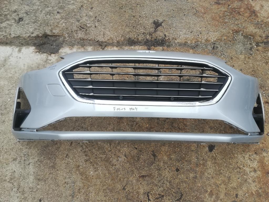 Ford Focus 18- MK4 predný nárazník