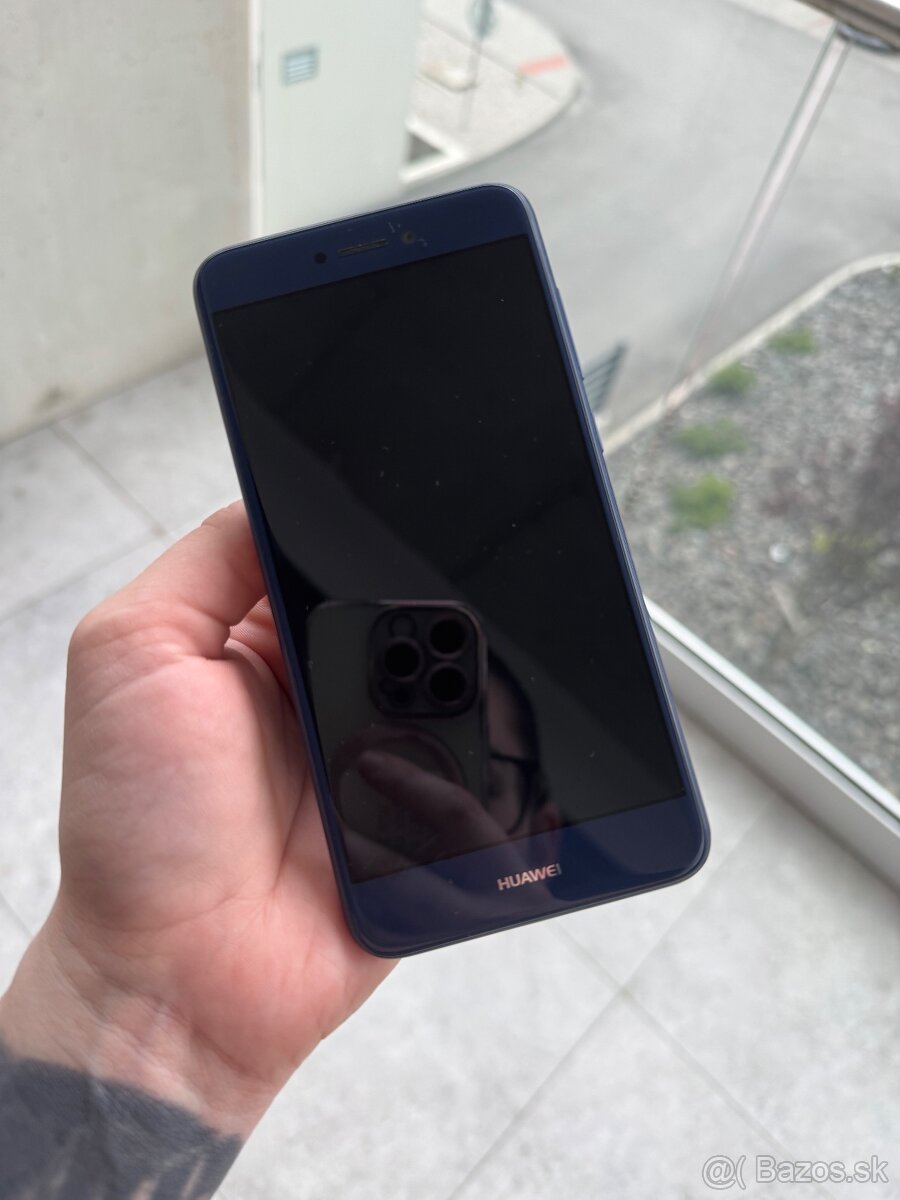 Mobilný telefón