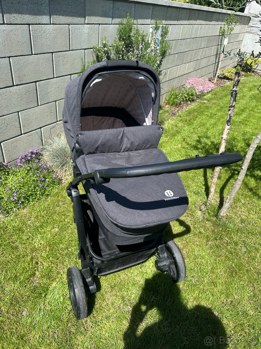 Hlboký kočík Petite&Mars + vajíčko so základňou ZOPA