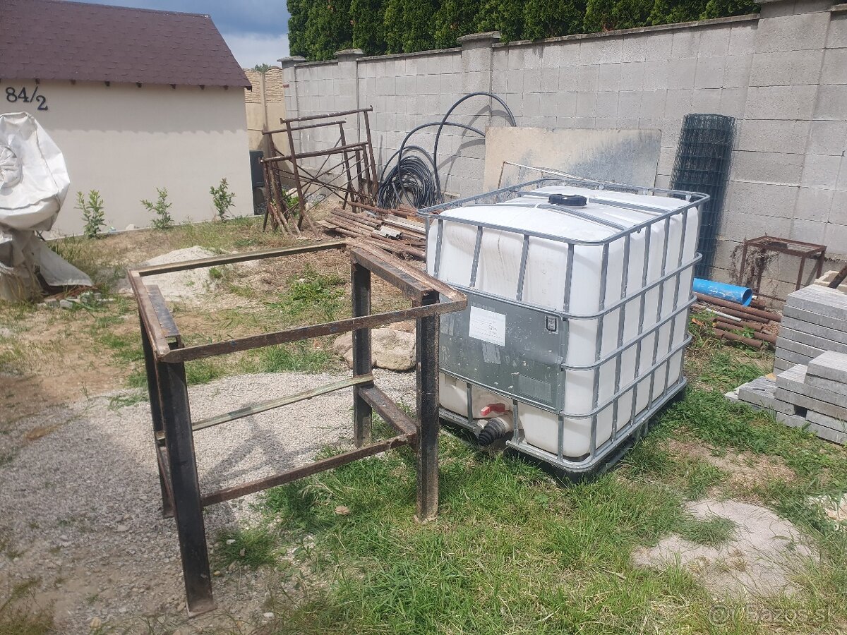 Predam 1000l nadrz