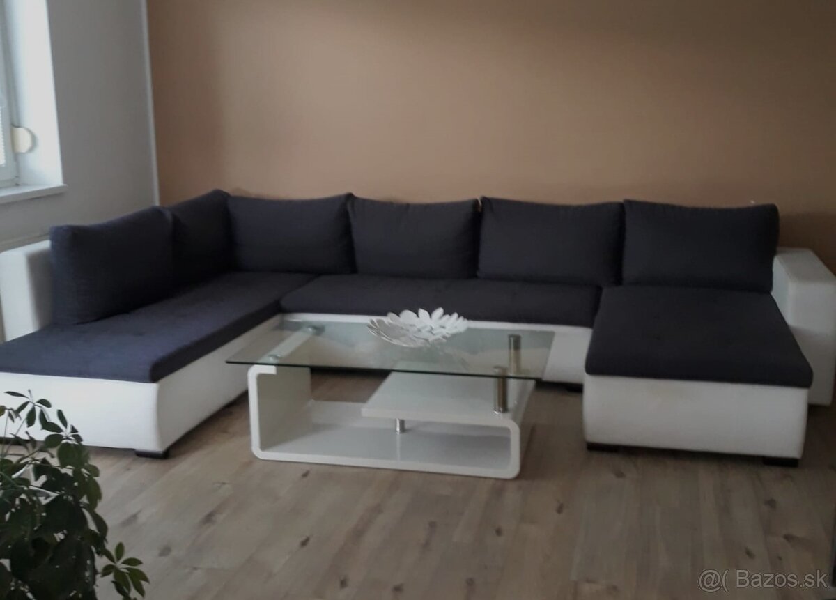 veľka rozkladacia pohovka