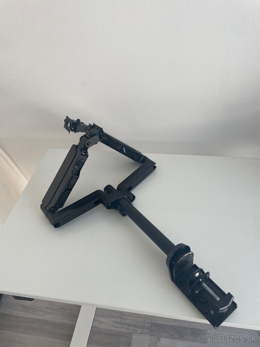 Drziak na 2 monitory