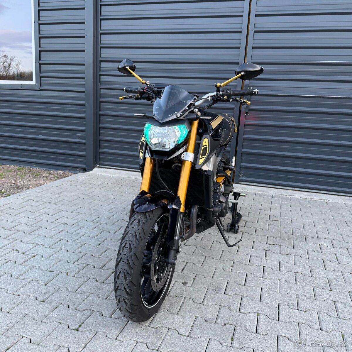 Yamaha MT09 TOP
