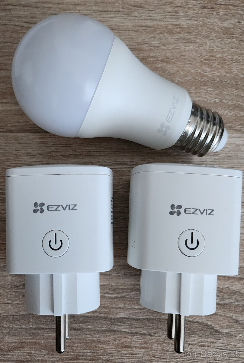 Wifi smart zásuvky + RGB žiarovka