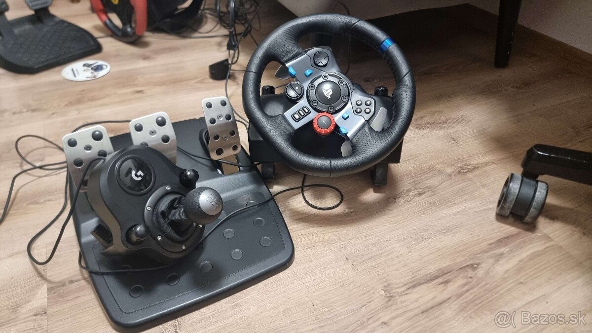 Predám Logitech G29 volant + pedále + radiacu páku (Driving