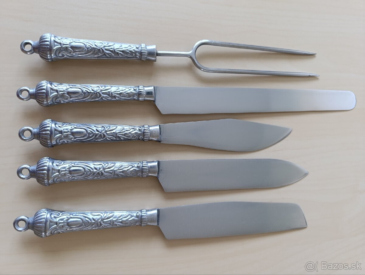 Sada kuchynských nožov s vidličkou 5 ks