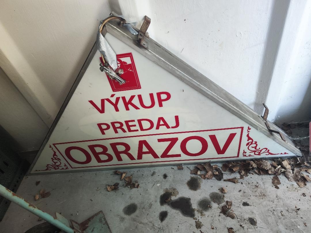 Svetelná reklama