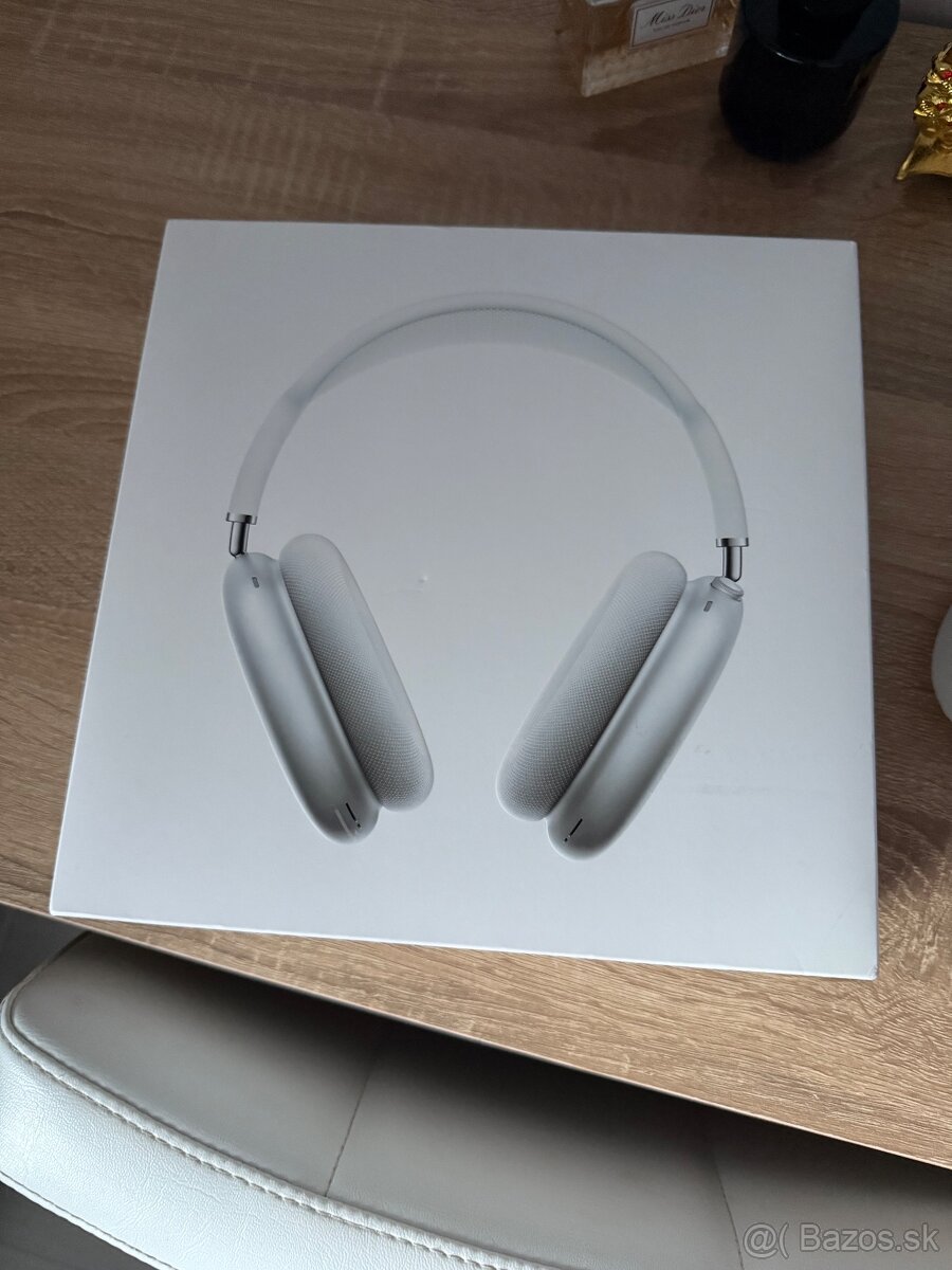 Apple AirPods Max