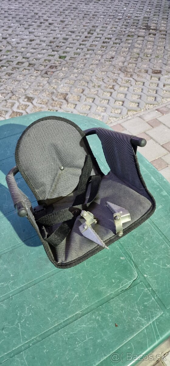 Detská sedačka na bicykel.