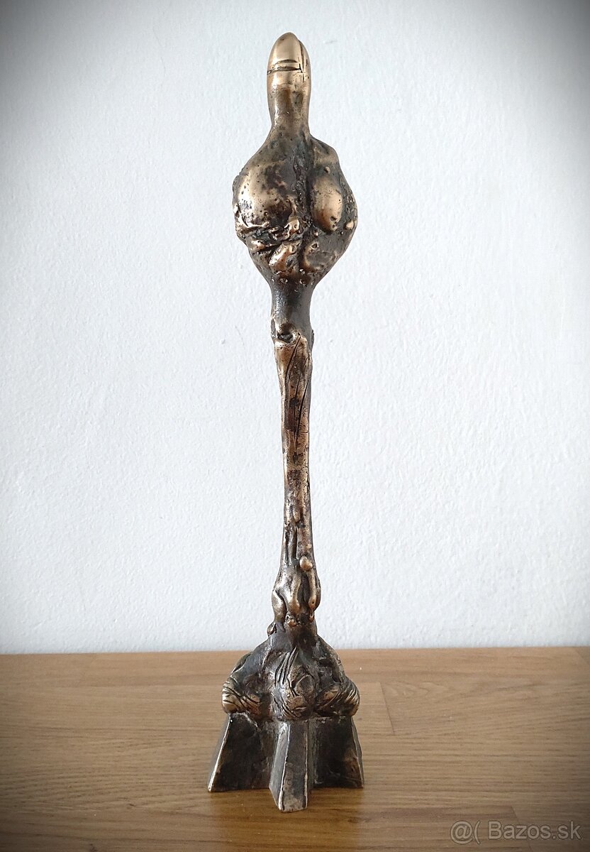 Neurčený autor – Postava