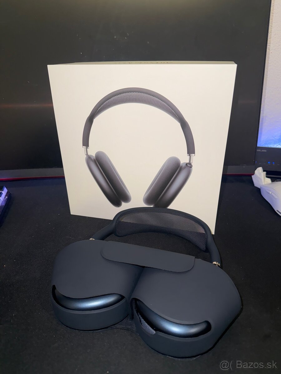 Apple AirPods Max Midnight Blue