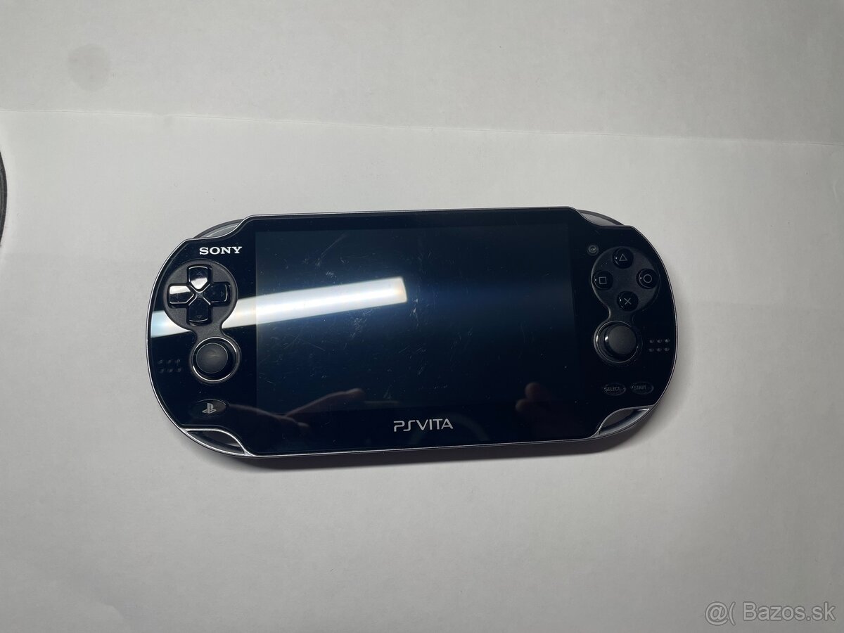 PS VITA PCH-1004(OLED)