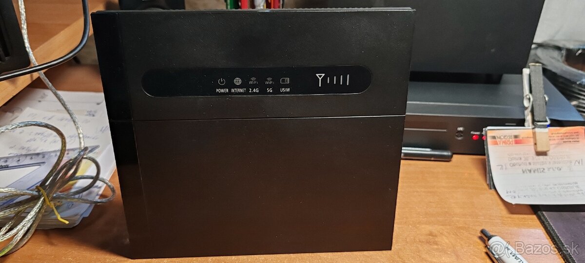 ROUTER NA SIM KARTU S EXTERNOU ANTÉNOU ZTE WF830 NET BOX 300