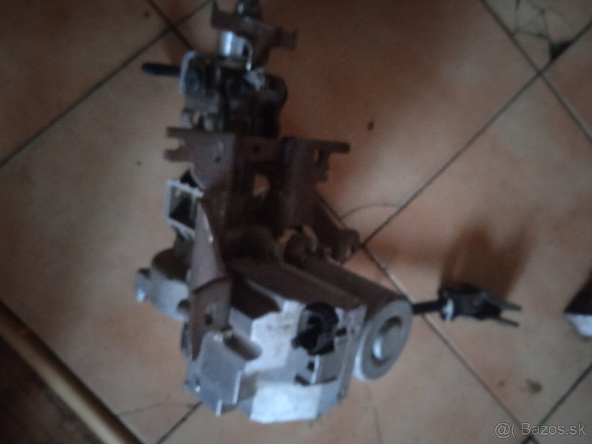 Renault Scénic 2 elektricky stĺpik servoriadenia