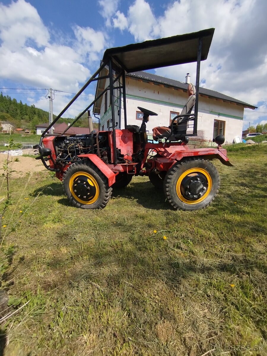 Malotraktor domácej výroby LKT 4x4