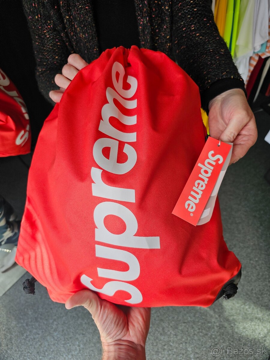 SUPREME Červené Vrecko , Taška Bag