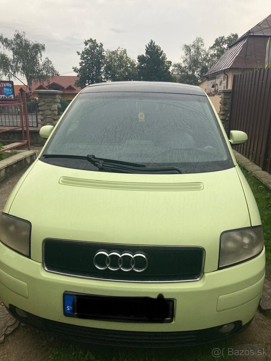 AUDI A2