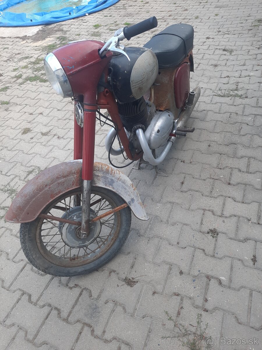 Jawa 250/353 rok výroby 1961