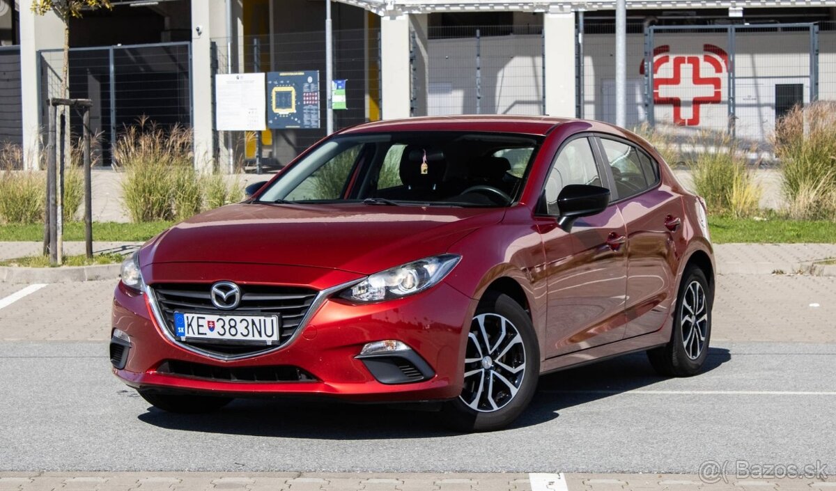 Mazda 3 1.5 Skyactiv 74kW 2016 / AJ NA SPLÁTKY / PROTIÚČET /