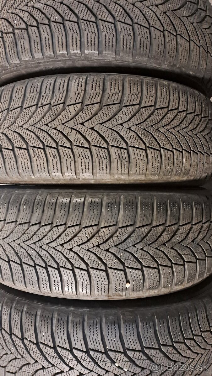 Predám 4ks jazdené zimné 215/55r17-98V Nexen