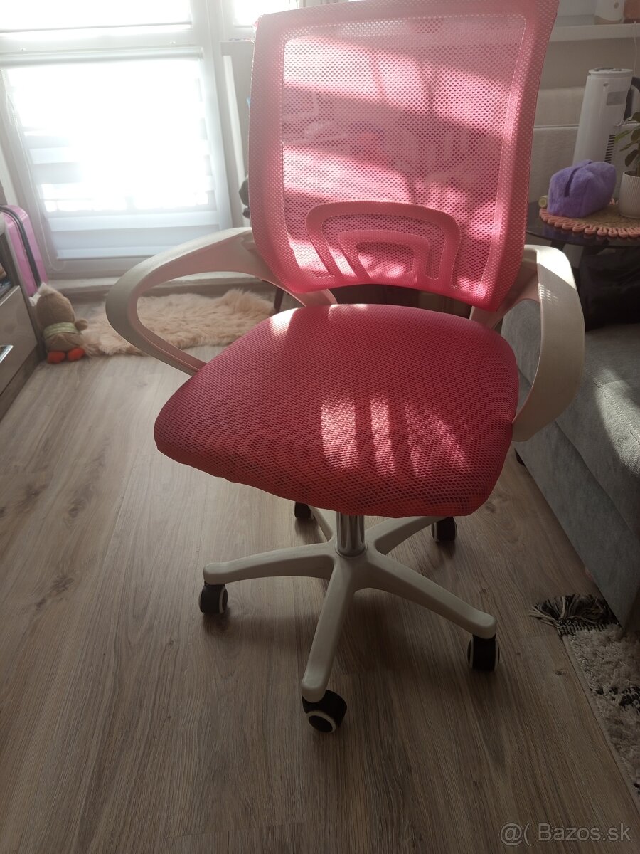 Detská otočná stolička