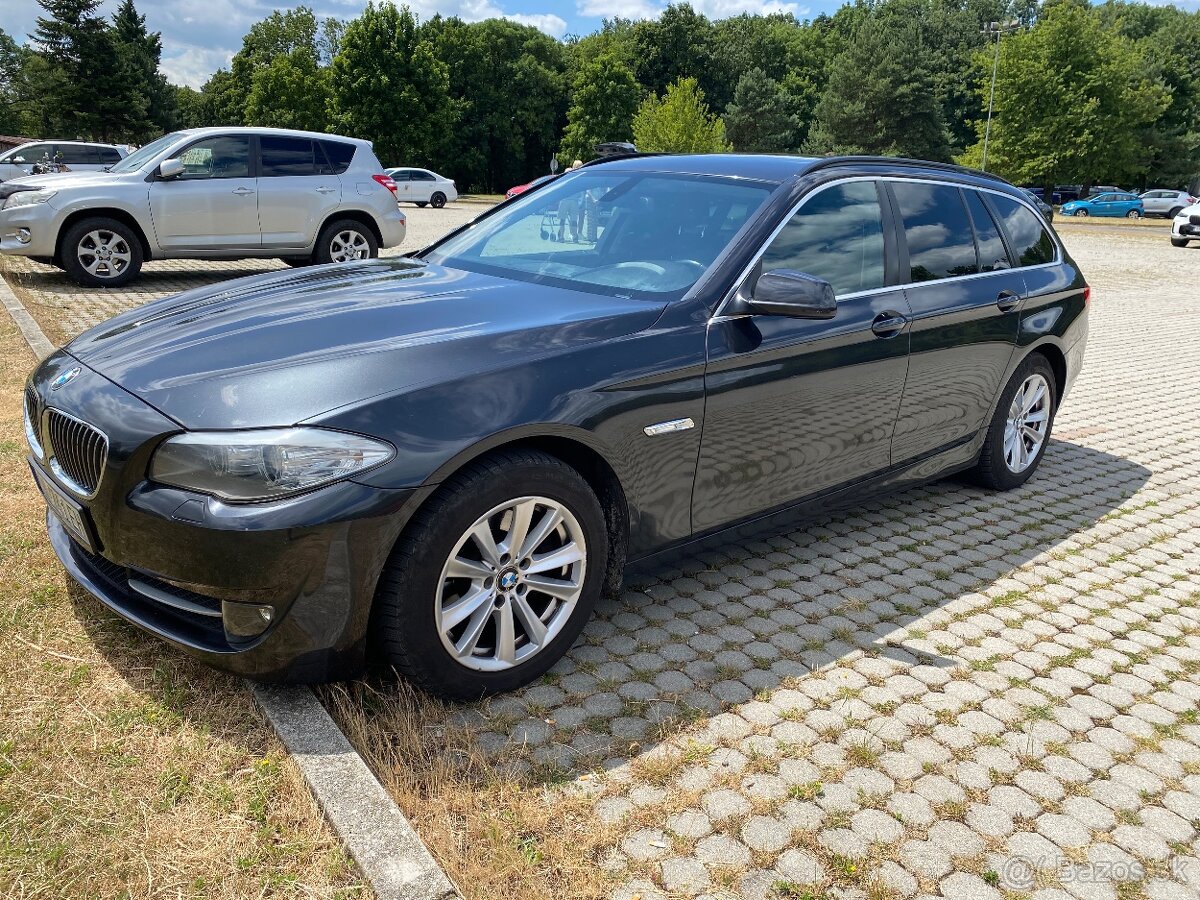 BMW 520D F11 + tazne zariadenie