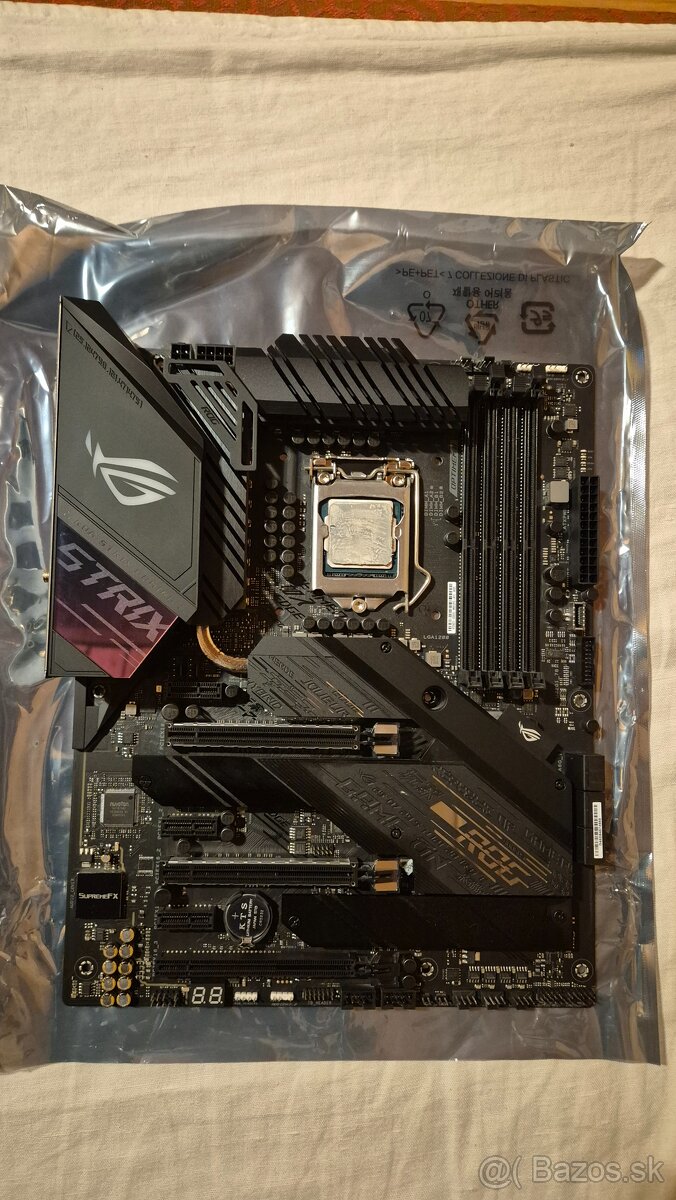 ASUS ROG STRIX Z490-E GAMING