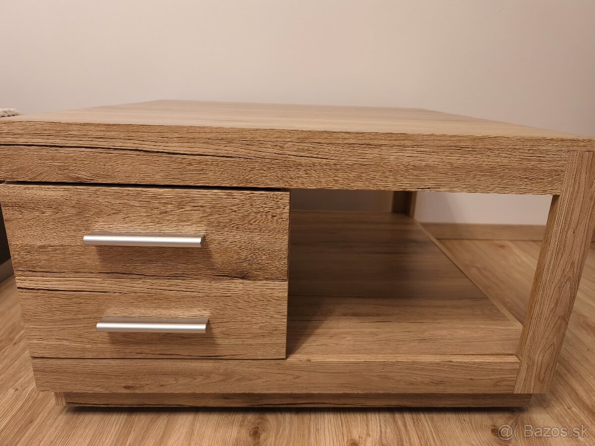 Konferenčný stolík