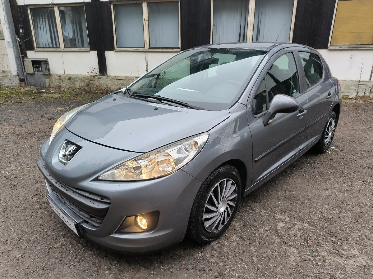 Peugeot 207 1.4i iba 156t.km rv3/2010 STK 7/2026 zachovalý