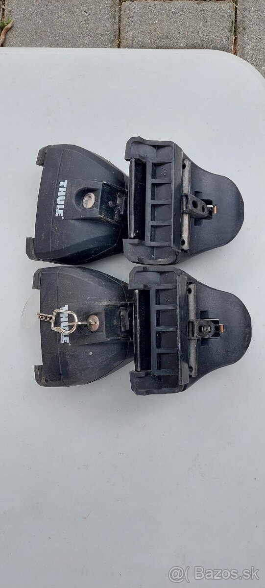 Predám úchyty na strešné nosiče